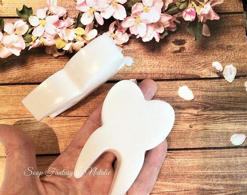 HiParty Tooth Silicone Mold, Funny Teeth Shape Novelty Ice Cube Tray, Chocolate Candy Dessert Jello Mold, Soap Making Mold, Cake Baking Pan, Perfect Gag or White Elephant Gift for Dentists - Image 4